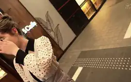 ハーフ系美女が熱いキスの後にバイブ挿入されて甲...