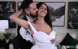 Roxie Sinner Is Desperate To Get Pounded