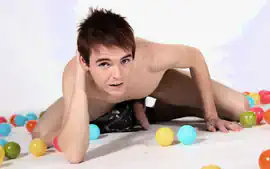 Josh Is Hot & He Knows It - Josh McKenzie