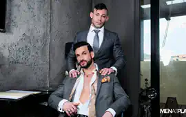 Never Back Down - MENatPLAY