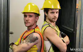 Demolishing The Glory Hole - Gay Bareback Video - Masqulin