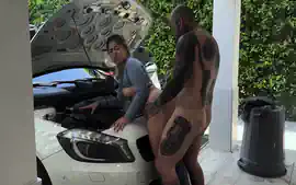 Horny Colombian Sucks Mechanics Cock And Fucks Him In The Street