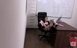 Im Look On A Crazy student 18+