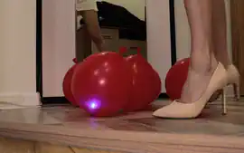 Heels Crush Balloons Crushing Heels