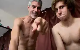 Tiny Perv Creeping On Giant Boyfriends - Elis Ataxxx & Richard Lennox
