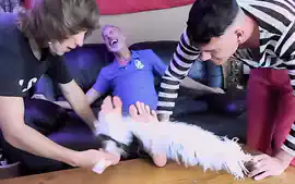 Foot Tickling Thugs - Elis Ataxxx, Leo Blue, Richard Lennox